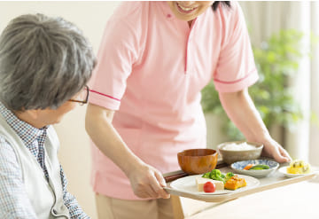 給食